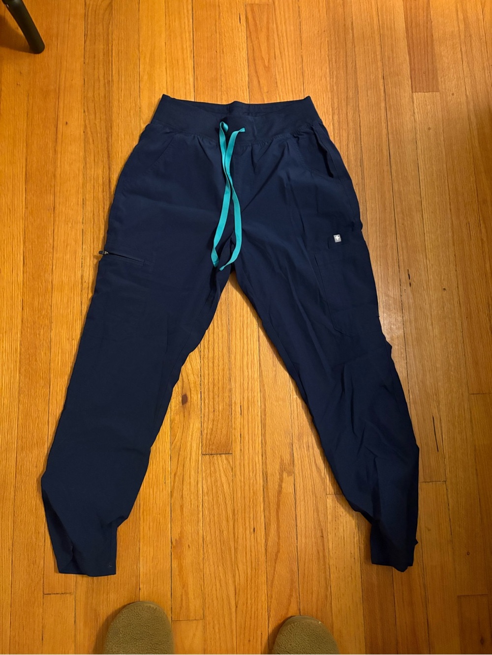 FIGS - limited edition double lined scrub pant